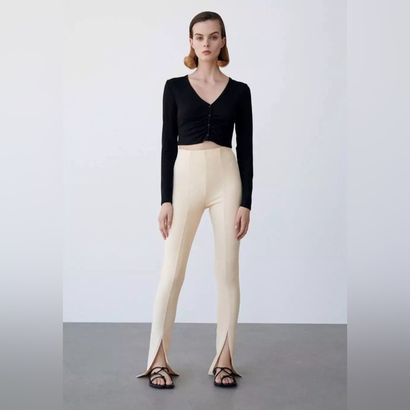 NWT Zara Hi Rise Slit Ribbed Leggings Ecru Nude Size Large